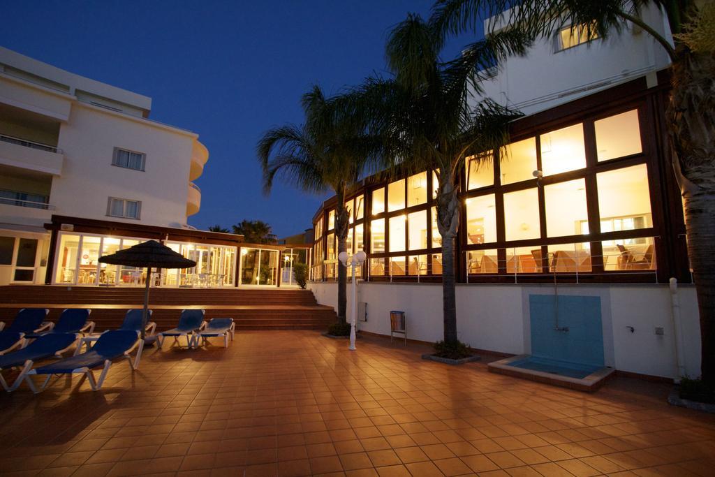 Vila Mos - Beach Resort Лагос Екстериор снимка