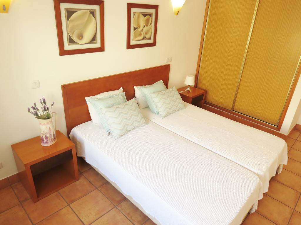 Vila Mos - Beach Resort Лагос Екстериор снимка