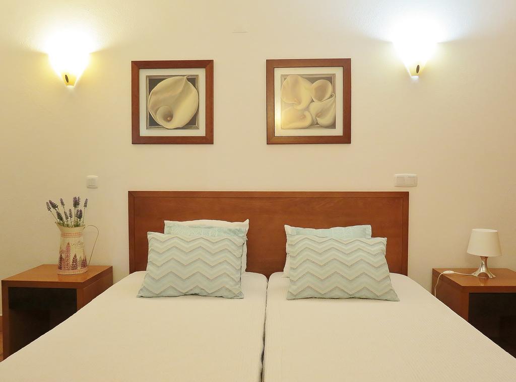 Vila Mos - Beach Resort Лагос Екстериор снимка
